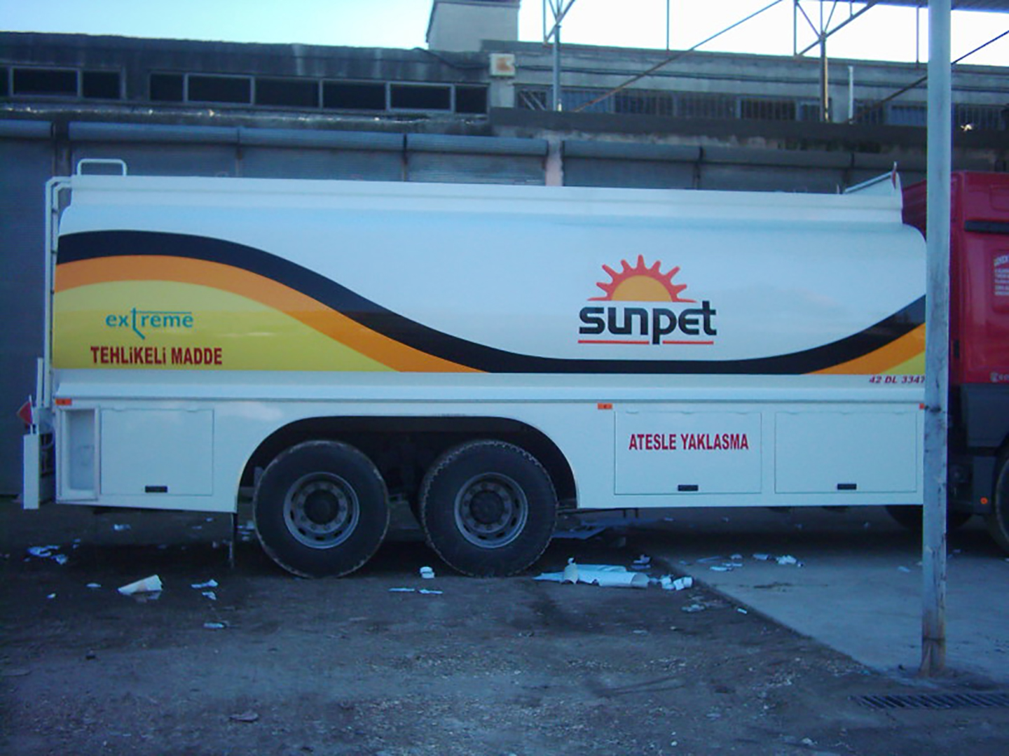 SUNPET TANKER GİYDİRME